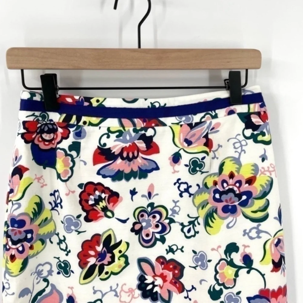 Boden White Floral Pencil Skirt - Picture 4 of 12